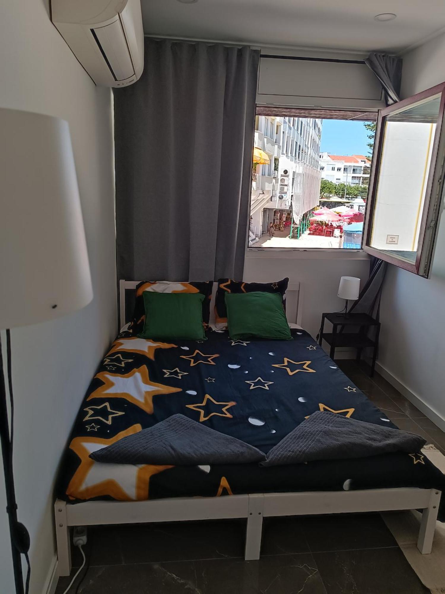 Plaza Caparica Hostel Costa da Caparica Extérieur photo